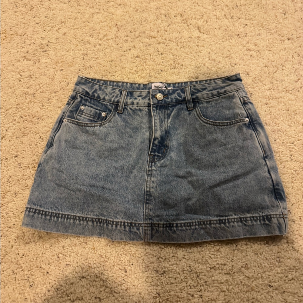 NEW WITH TAGS Princess Polly Light Wash Denim Skort